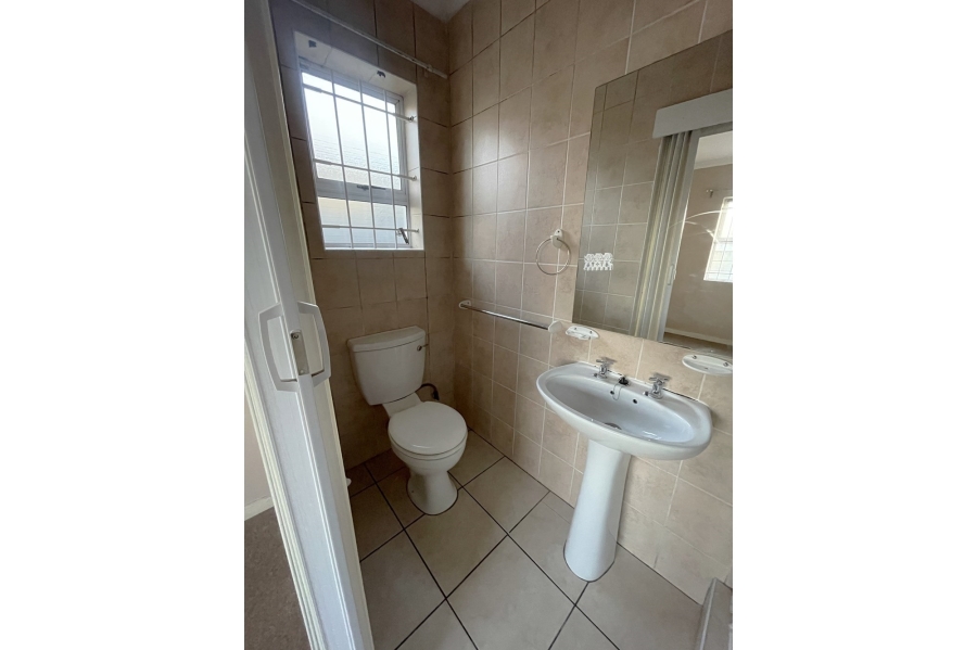 3 Bedroom Property for Sale in Windsor Park Estate Western Cape
